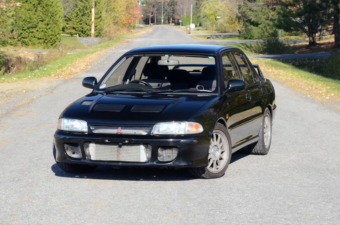 1993 Mitsubishi Lancer Evolution I 5th Gen - Image 5 of 31