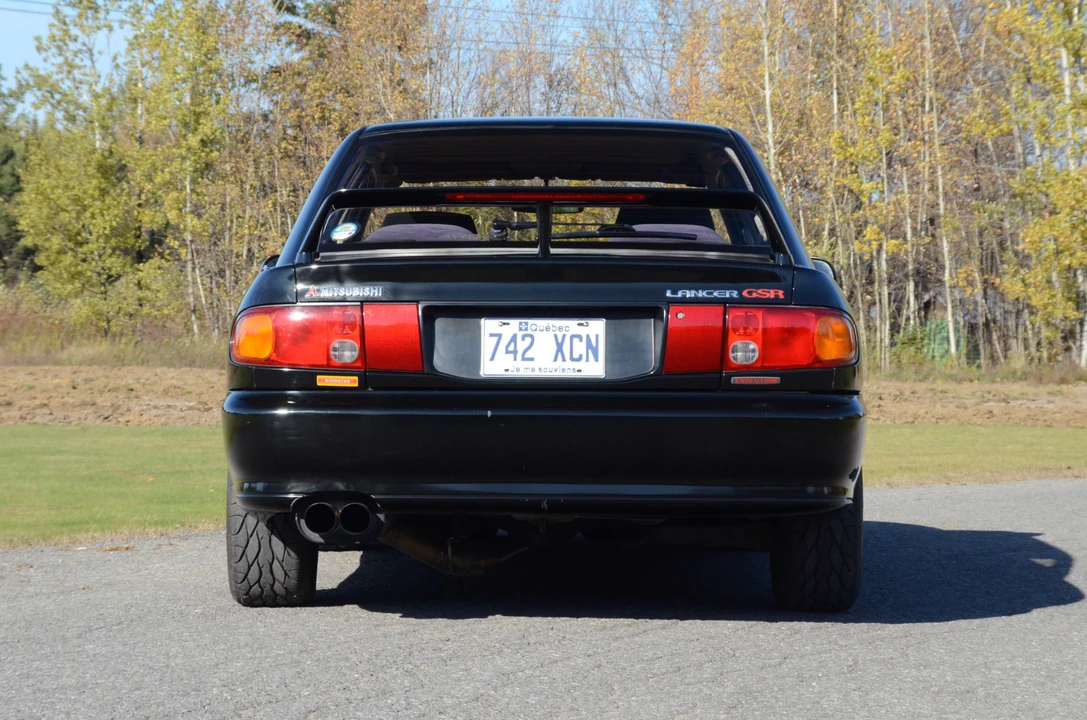 1993 Mitsubishi Lancer Evolution I 5th Gen - Image 12 of 31