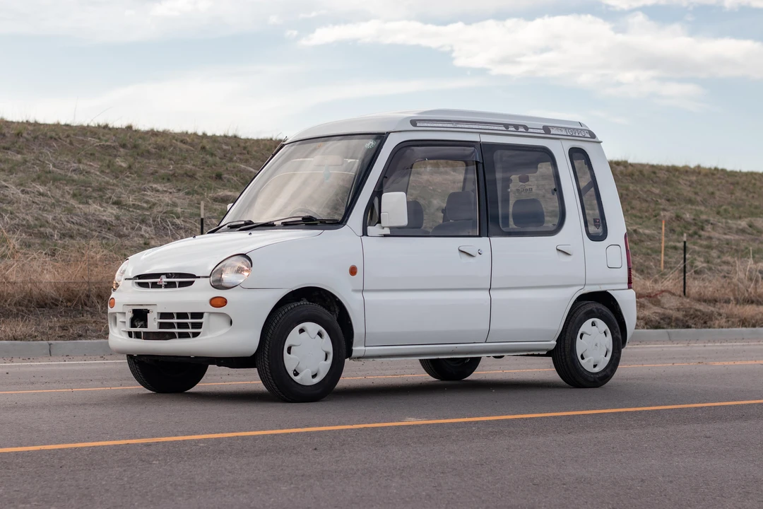 1993 Mitsubishi Toppo 1st Gen - Image 7 of 31