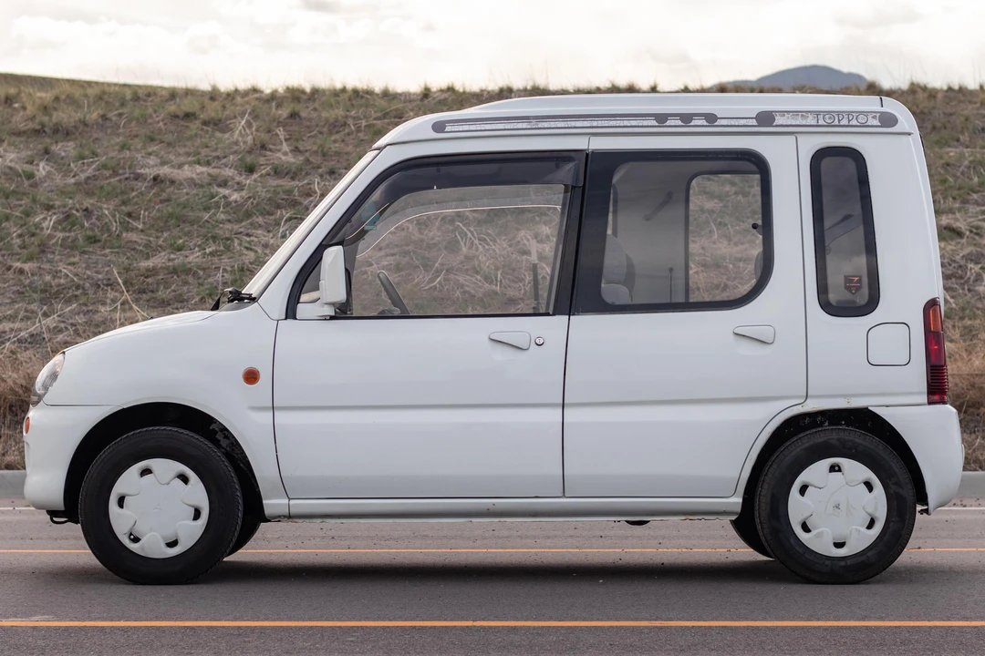 1993 Mitsubishi Toppo 1st Gen - Image 3 of 31