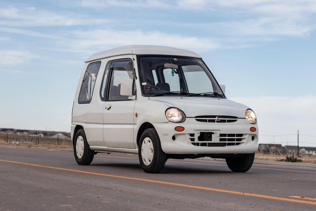 1993 Mitsubishi Toppo 1st Gen - Image 12 of 31