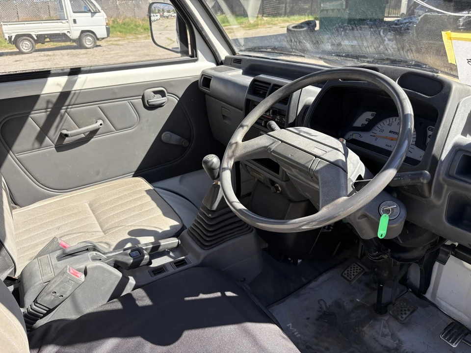 1993 Mitsubishi Minicab 5th Gen - Image 14 of 21