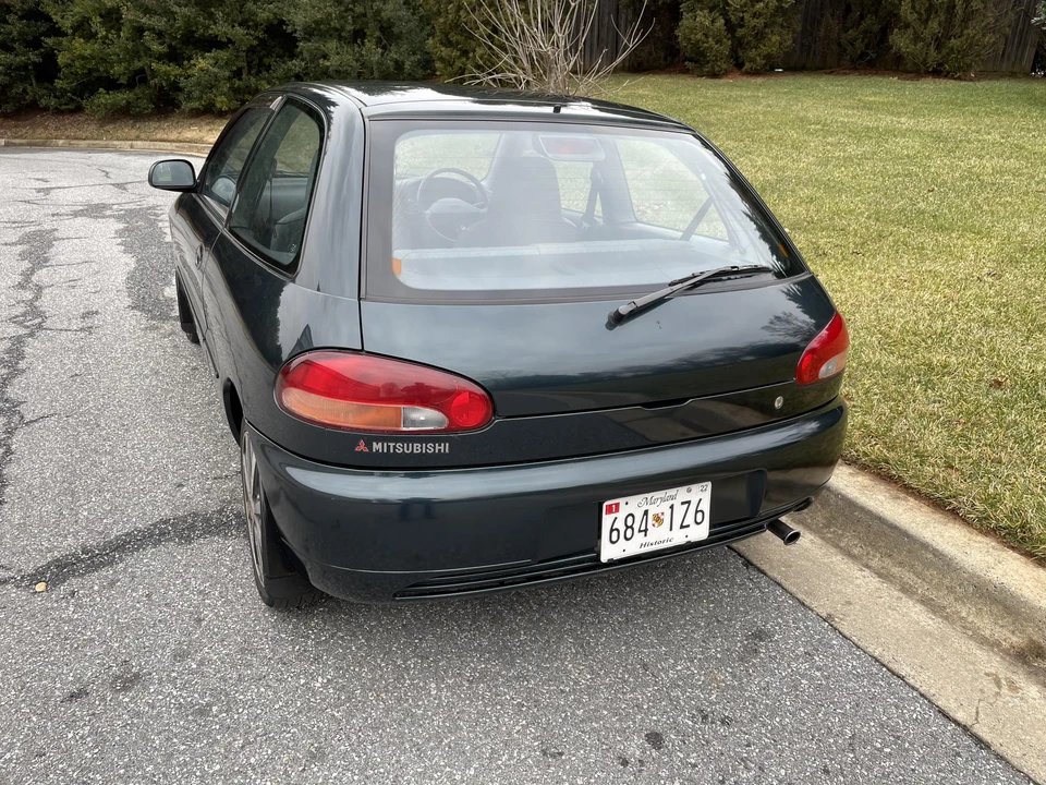 1993 Mitsubishi Mirage 4th Gen - Image 16 of 31