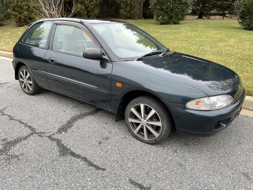 1993 Mitsubishi Mirage 4th Gen - Image 24 of 31