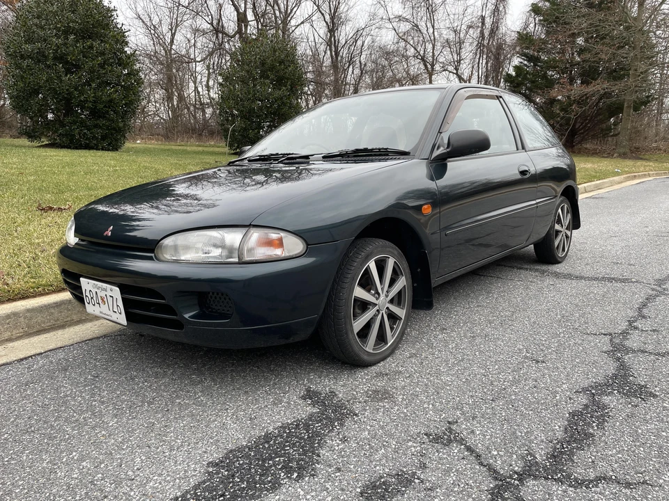 1993 Mitsubishi Mirage 4th Gen - Image 8 of 31