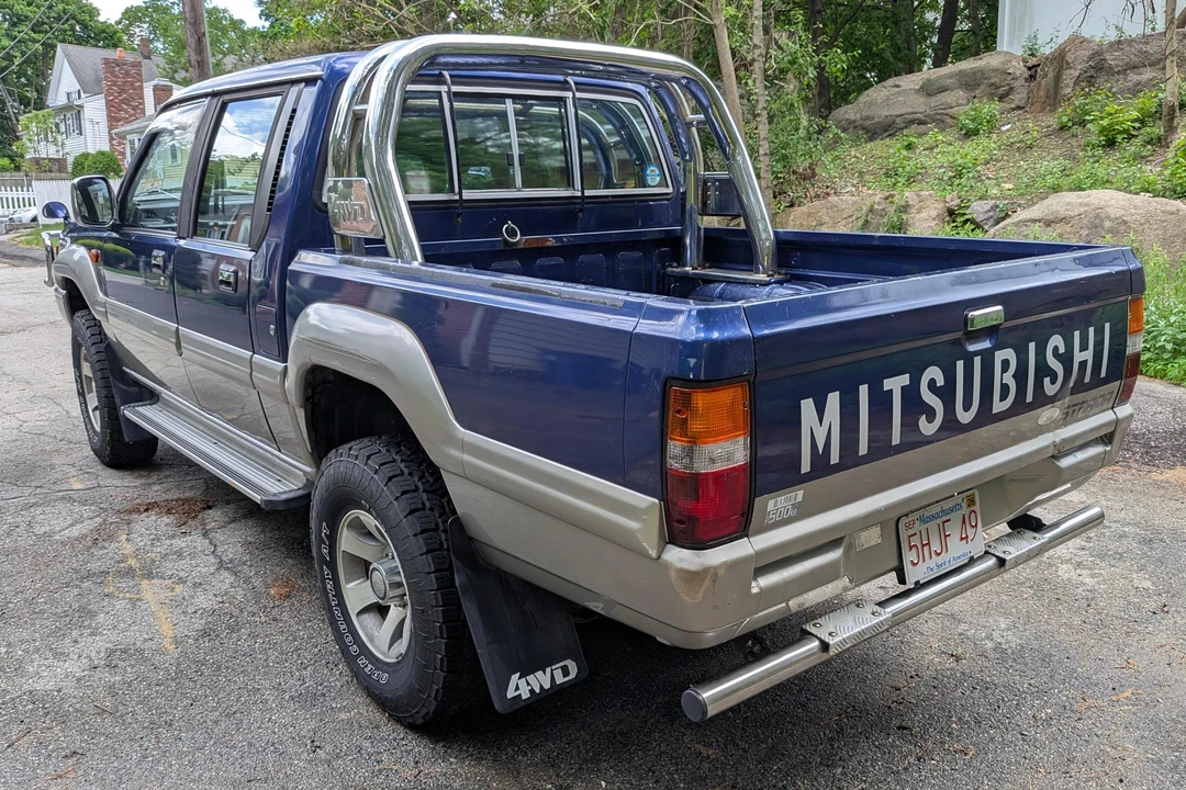 1993 Mitsubishi Triton 2nd Gen - Image 4 of 31