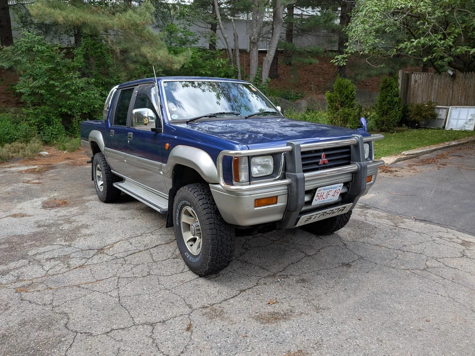 1993 Mitsubishi Triton 2nd Gen - Image 14 of 31