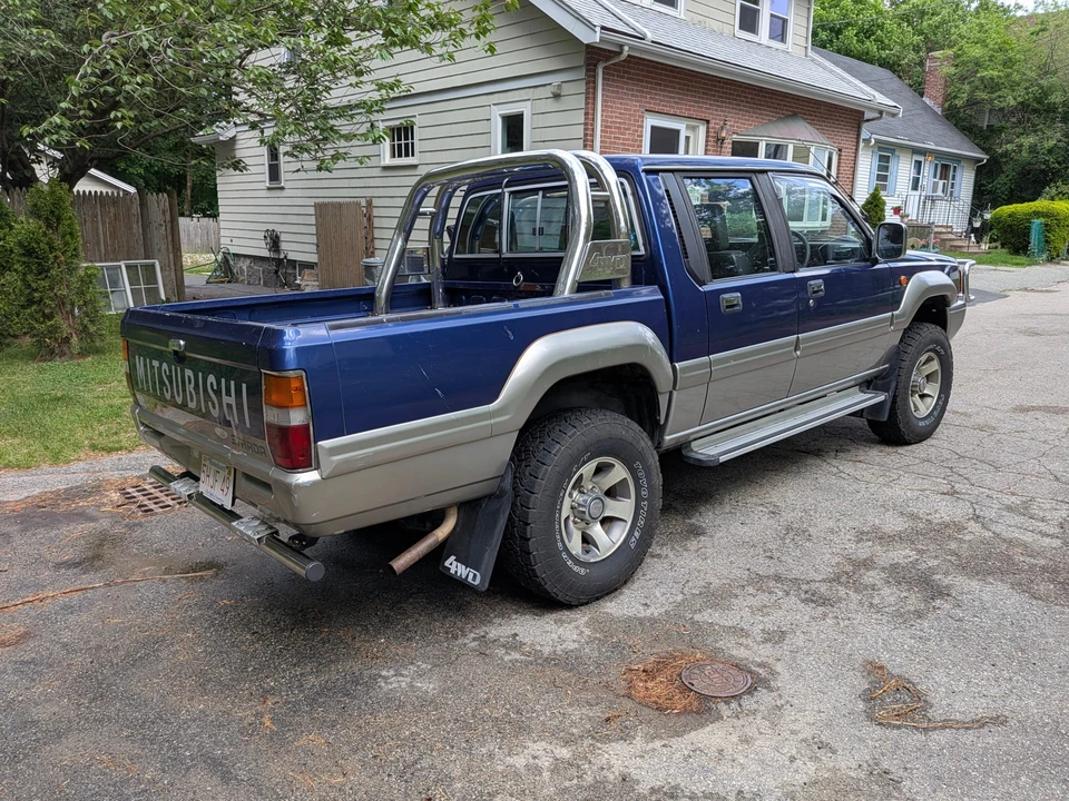 1993 Mitsubishi Triton 2nd Gen - Image 11 of 31