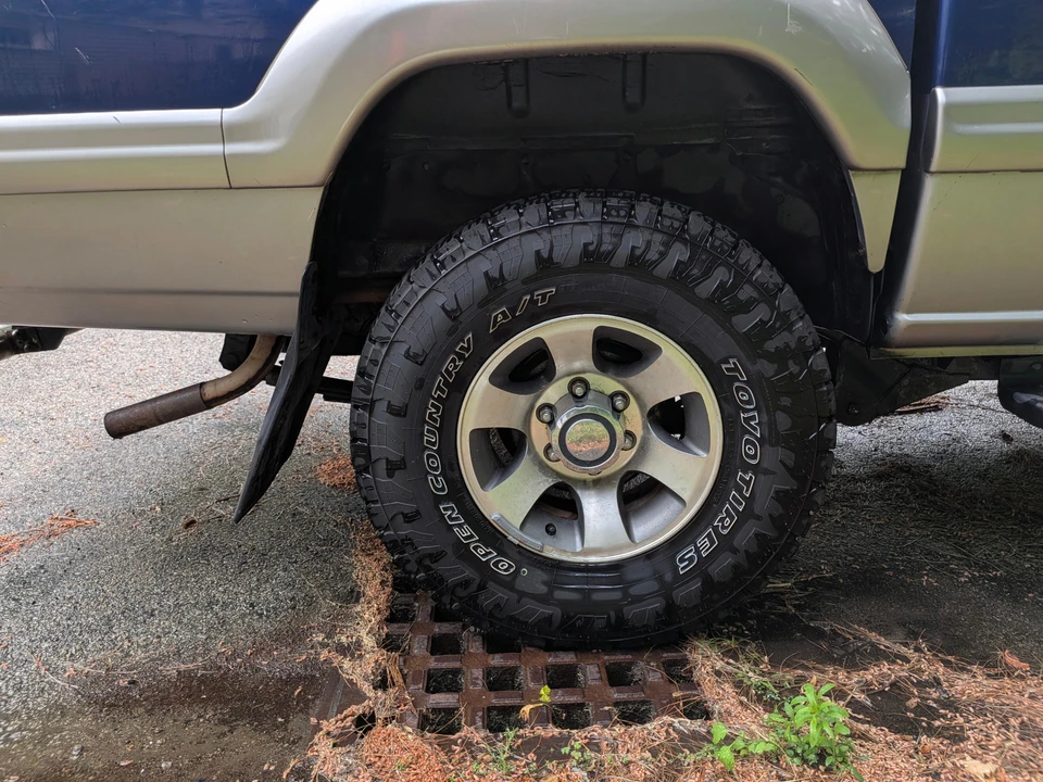 1993 Mitsubishi Triton 2nd Gen - Image 23 of 31