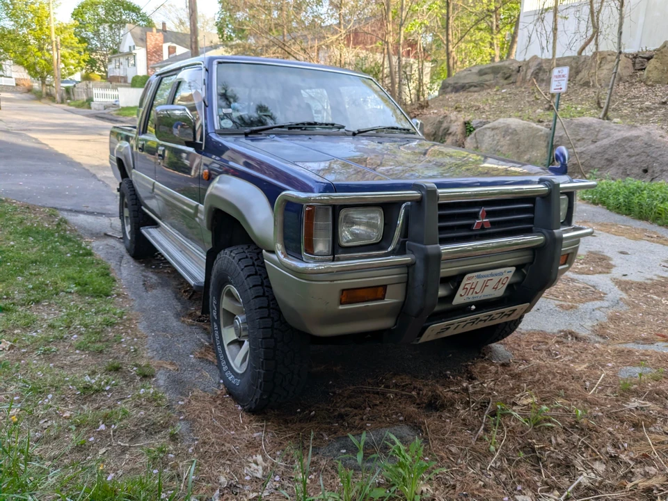 1993 Mitsubishi Triton 2nd Gen - Image 15 of 31