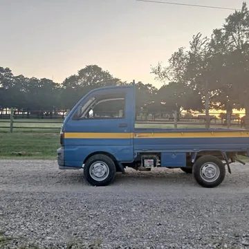 1993 Mitsubishi Mini Cab 2D