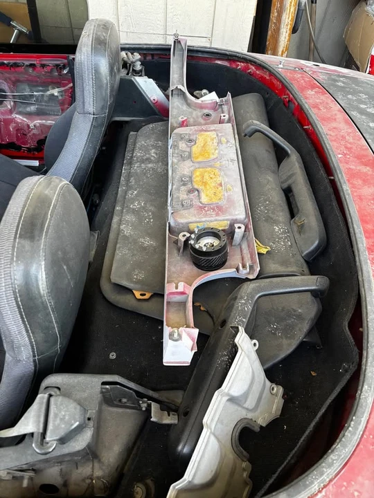 1993 Mazda NA MX-5 Miata - Image 7 of 10