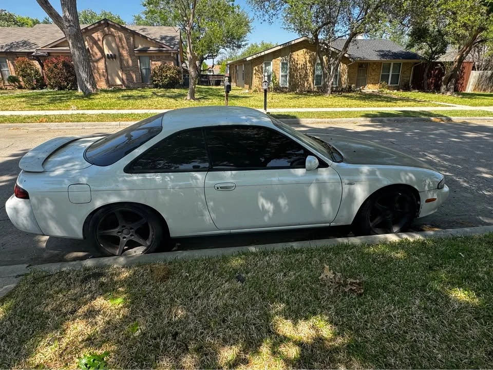 1993 Nissan - Image 2 of 7