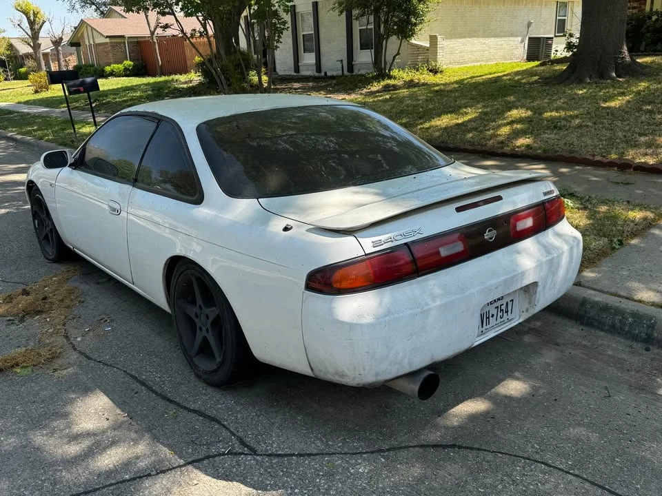 1993 Nissan - Image 4 of 7