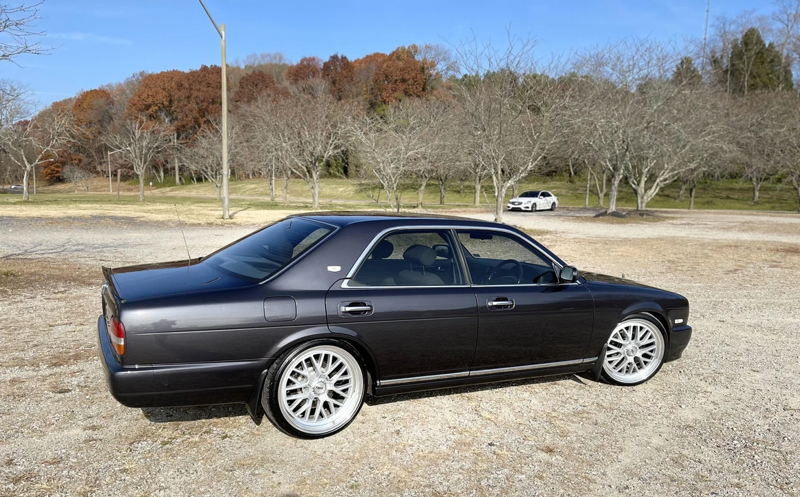 1993 Nissan Cedric 8th Gen - Image 22 of 31