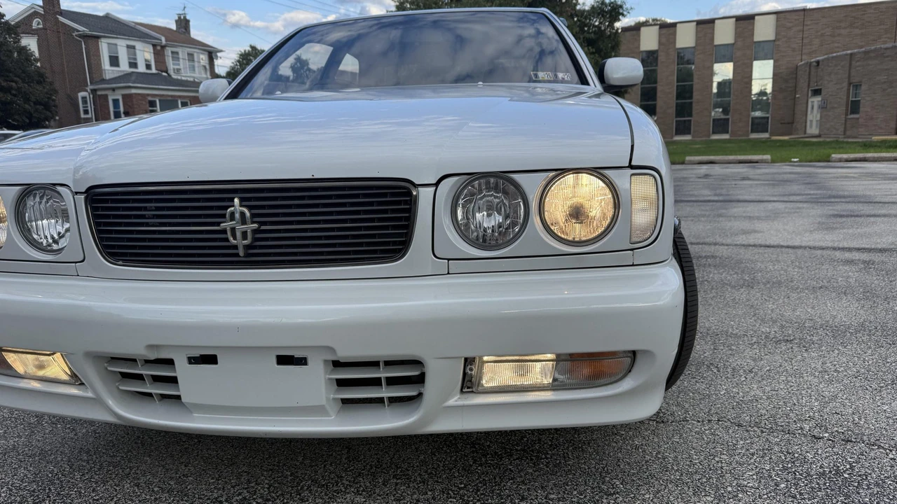 1993 Nissan Cedric 8th Gen - Image 13 of 31
