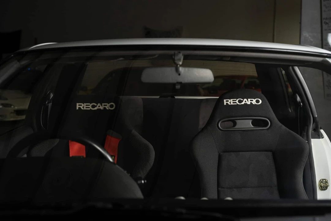 1993 Nissan R32 Skyline GT-R 8th Gen - Image 22 of 31