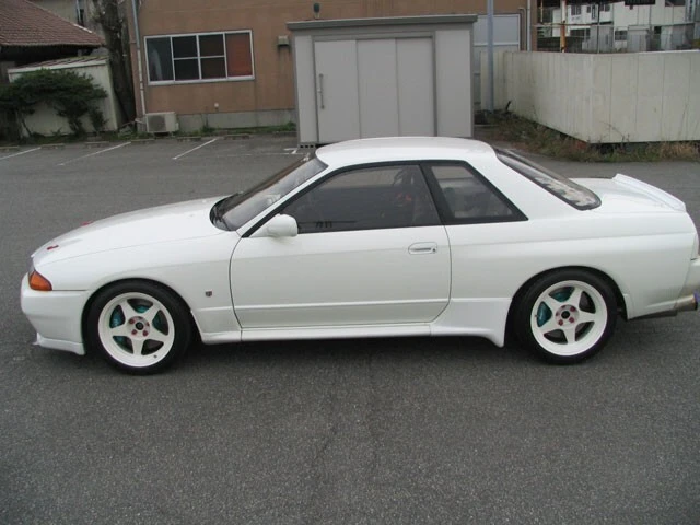 1993 Nissan R32 Skyline GT-R 8th Gen - Image 29 of 31