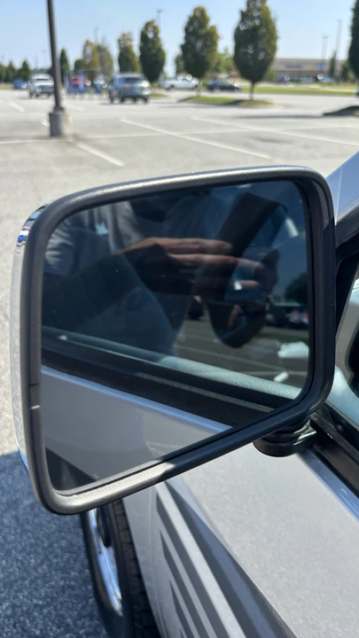 1993 Nissan Frontier - Image 29 of 31