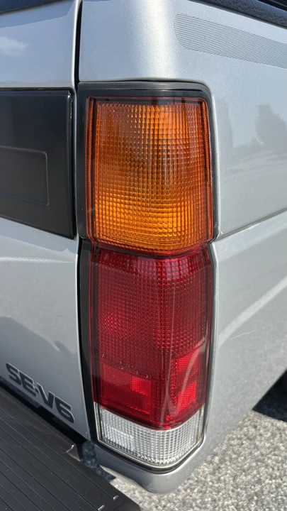 1993 Nissan Frontier - Image 24 of 31