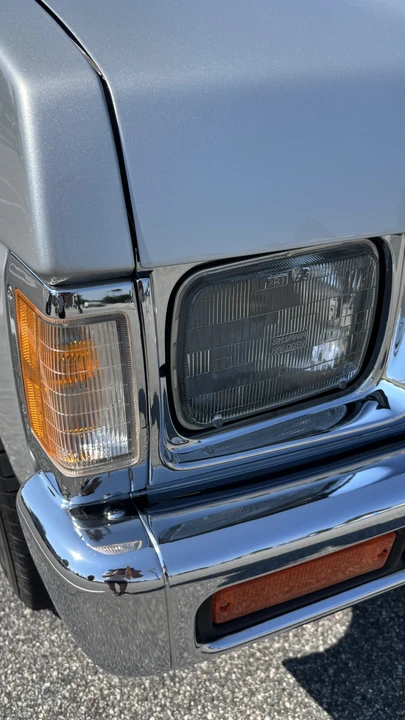 1993 Nissan Frontier - Image 15 of 31