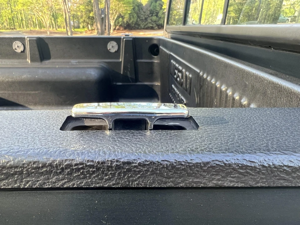 1993 Nissan Frontier - Image 19 of 31