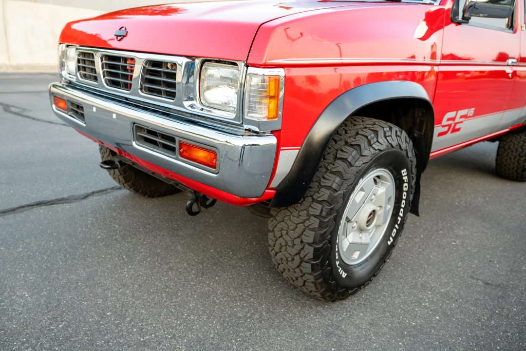 1993 Nissan Frontier - Image 13 of 31