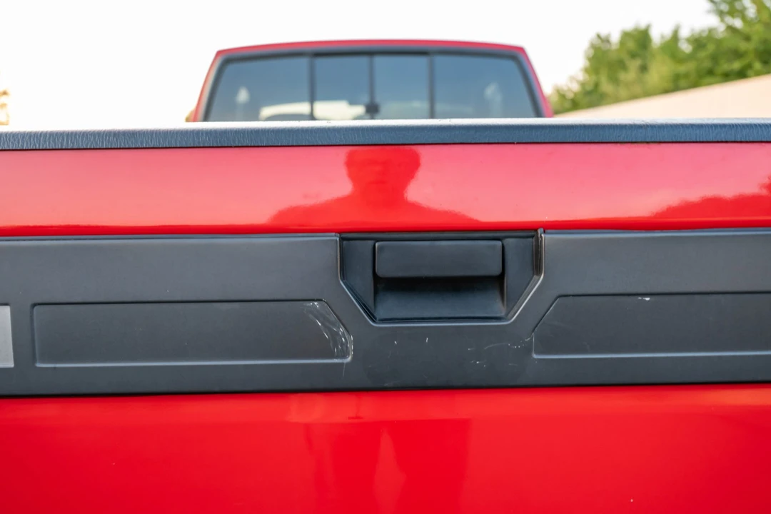 1993 Nissan Frontier - Image 23 of 31
