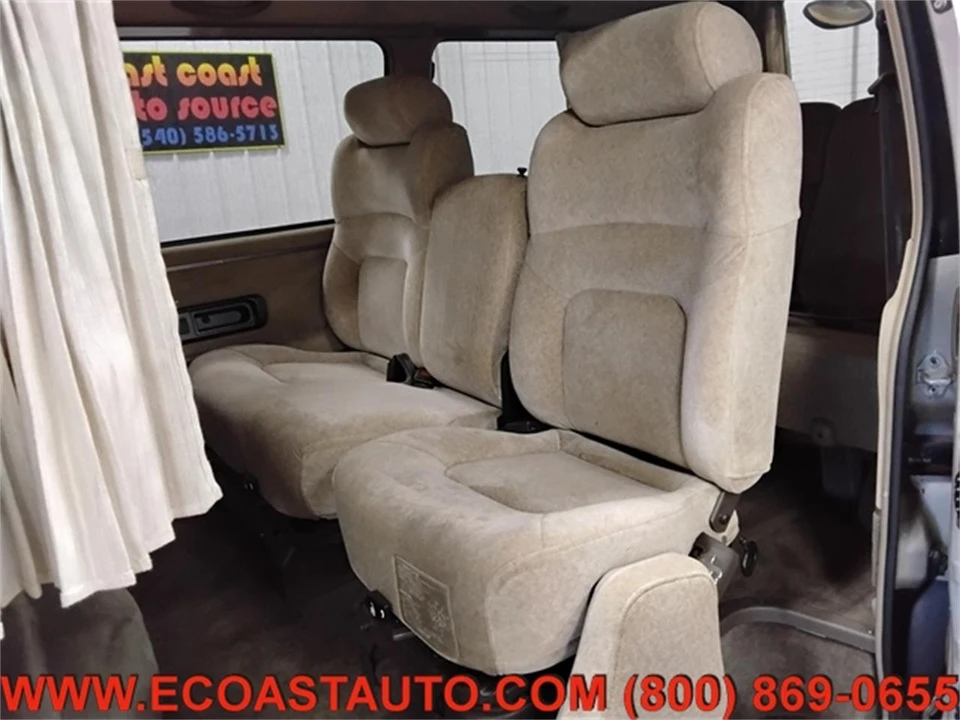 1993 Nissan Caravan 3rd Gen - Image 12 of 17
