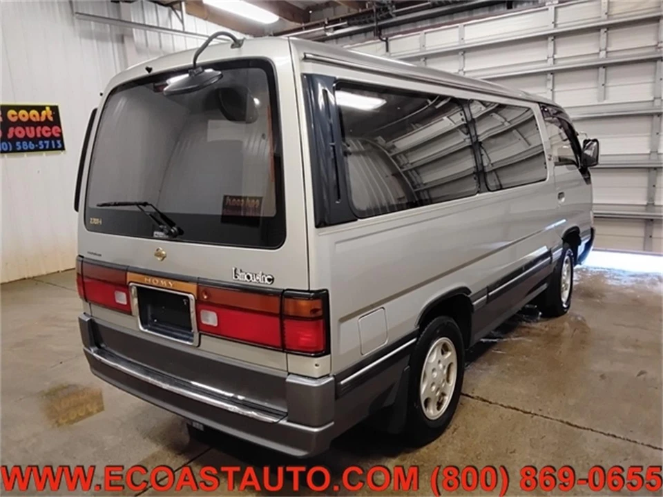 1993 Nissan Caravan 3rd Gen - Image 3 of 17
