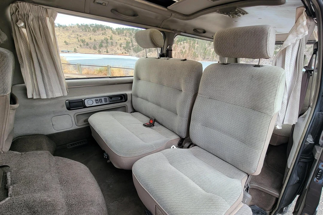 1993 Nissan Caravan 3rd Gen - Image 29 of 31