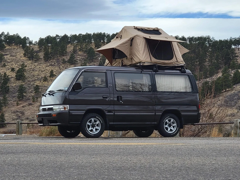 1993 Nissan Caravan 3rd Gen - Image 11 of 31
