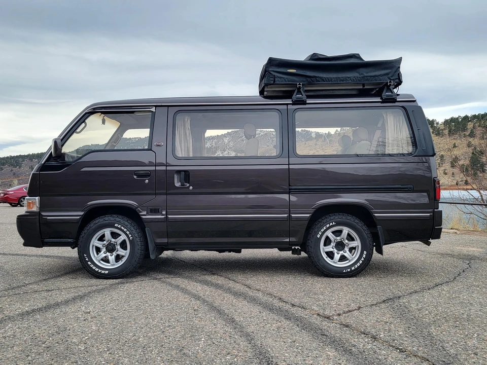 1993 Nissan Caravan 3rd Gen - Image 12 of 31
