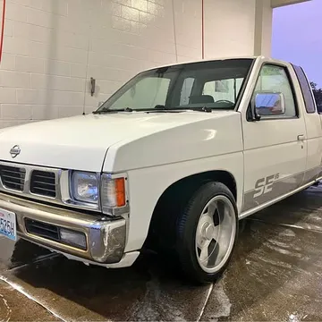 1993 Nissan King Cab SE