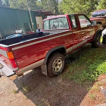 1993 Nissan King Cab SE