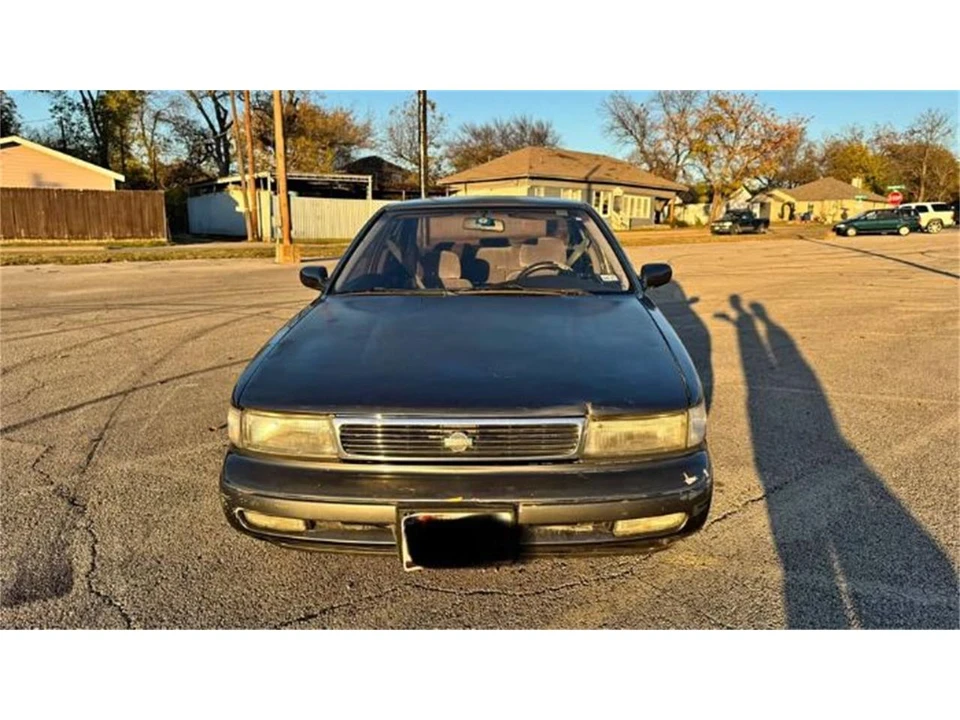 1993 Nissan Maxima 3rd Gen - Image 15 of 16