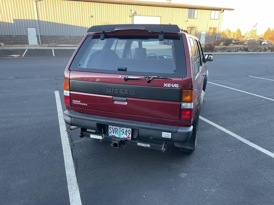 1993 Nissan Pathfinder 1st Gen - Image 14 of 31