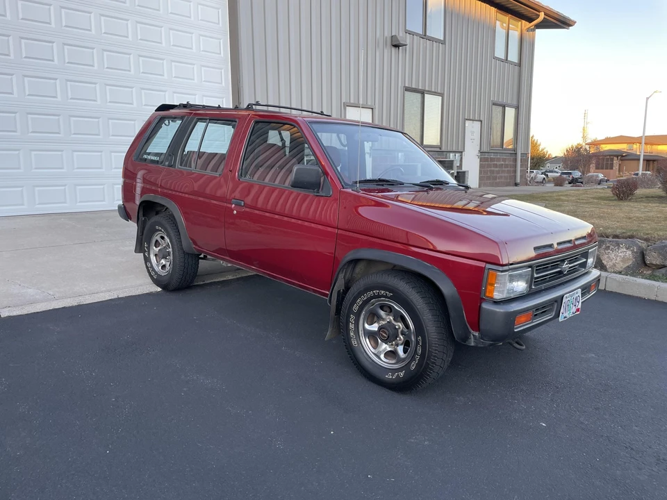 1993 Nissan Pathfinder 1st Gen - Image 30 of 31