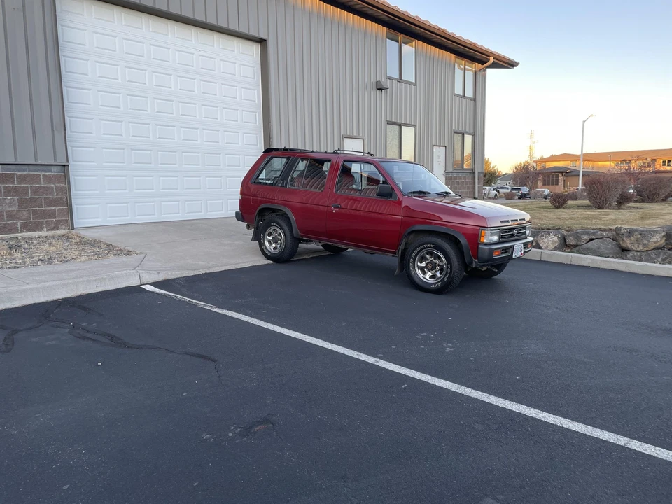 1993 Nissan Pathfinder 1st Gen - Image 31 of 31