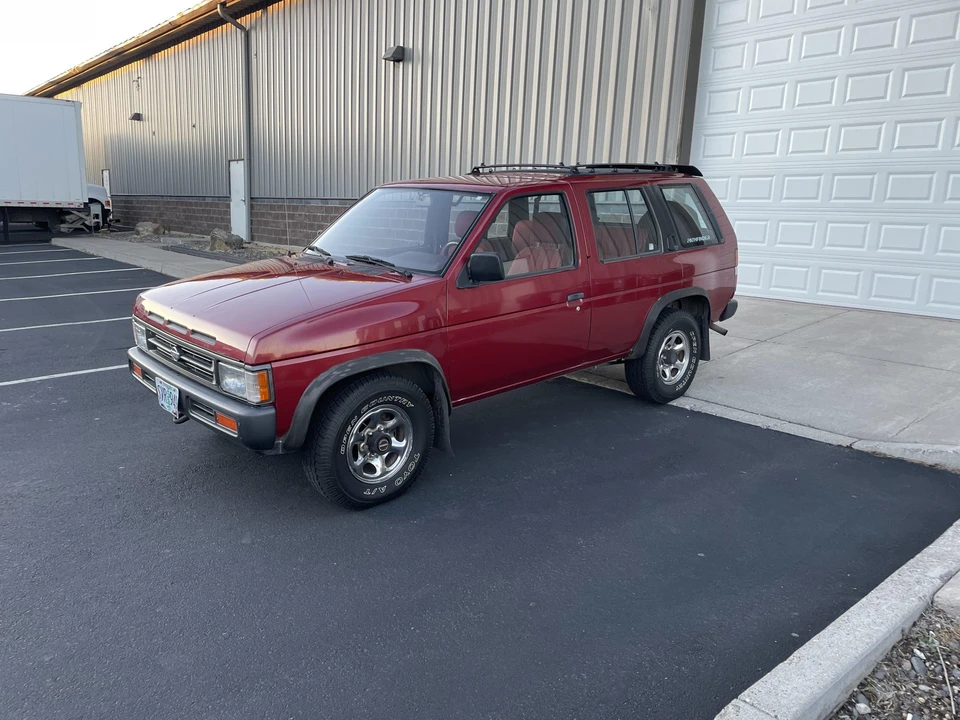 1993 Nissan Pathfinder 1st Gen - Image 5 of 31