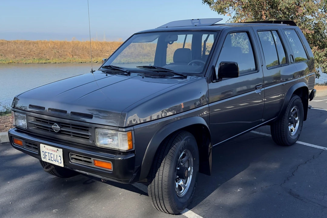 1993 Nissan Pathfinder 1st Gen - Image 6 of 23