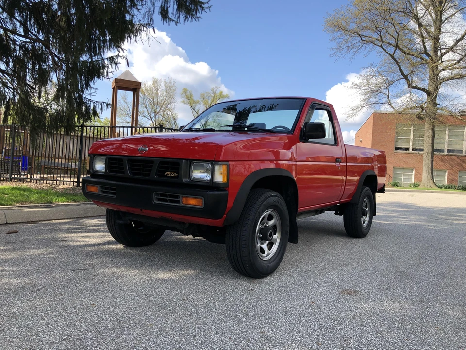 1993 Nissan - Image 9 of 31
