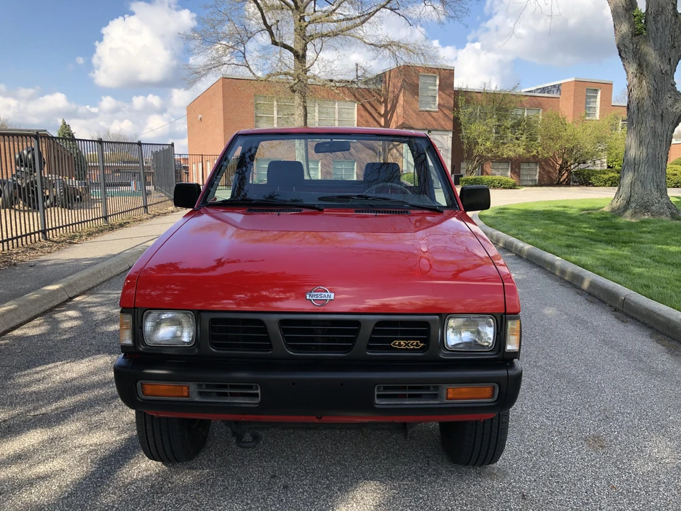 1993 Nissan - Image 7 of 31
