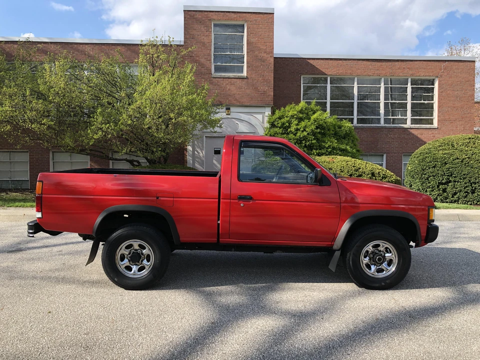 1993 Nissan - Image 3 of 31