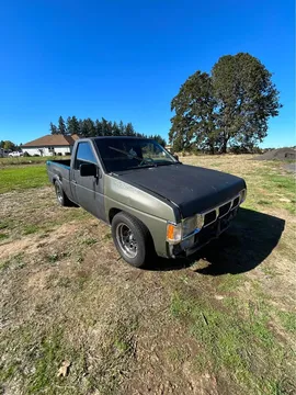 1993 Nissan Regular Cab Short Bed