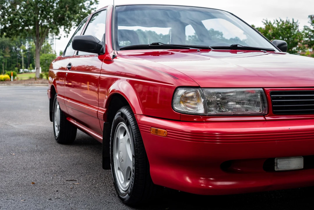 1993 Nissan Sentra 3rd Gen - Image 13 of 31