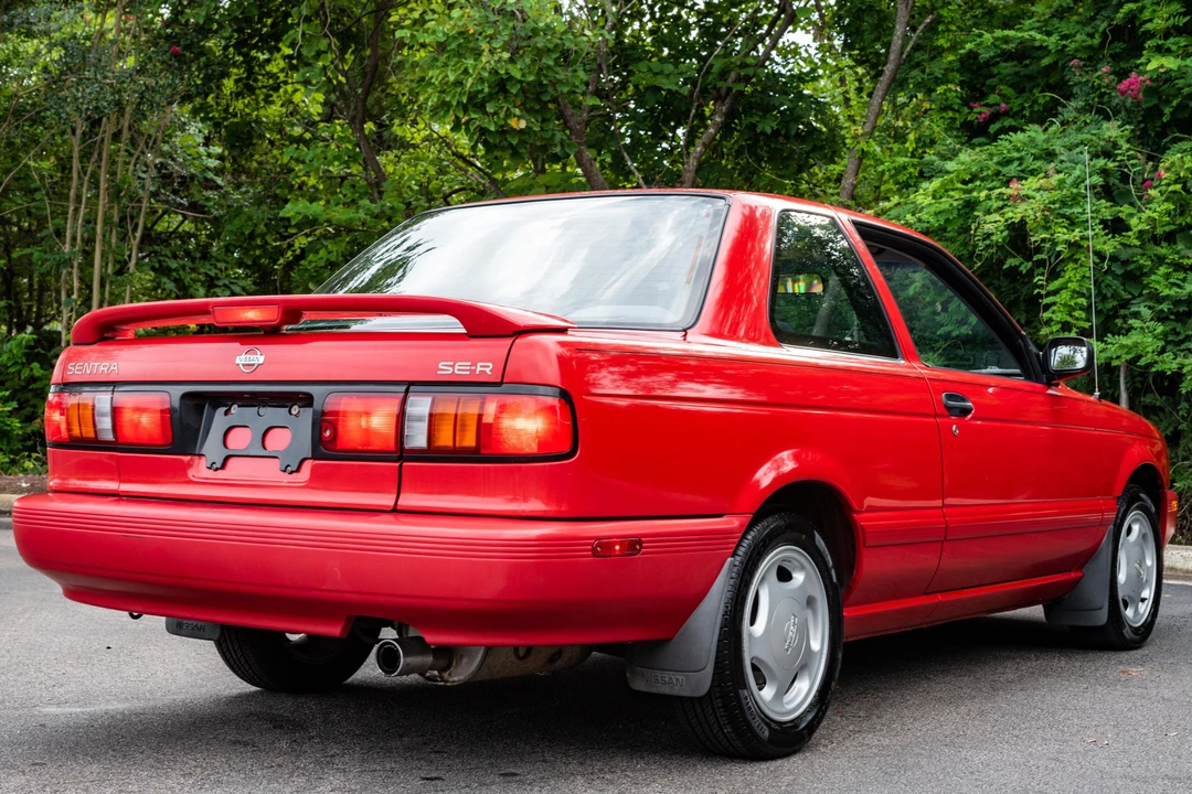 1993 Nissan Sentra 3rd Gen - Image 4 of 31