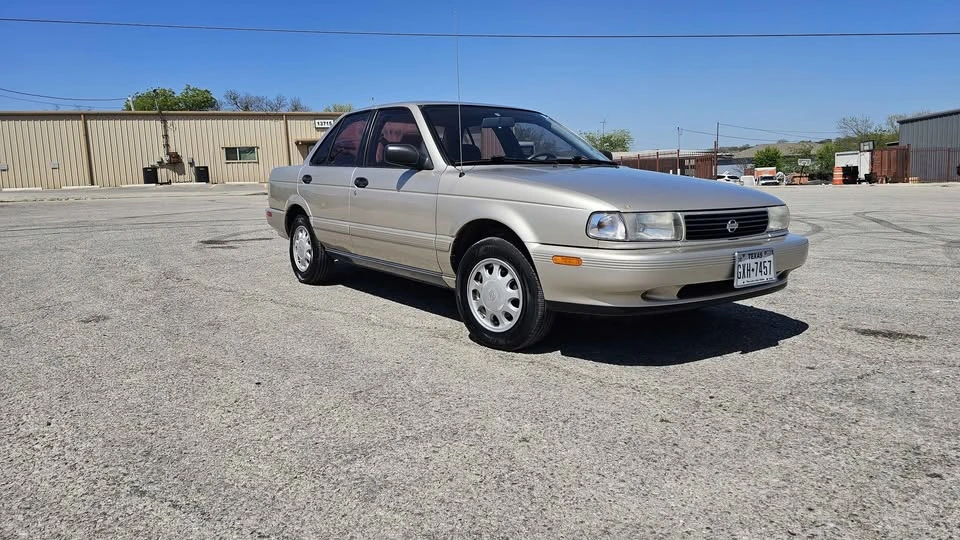 1993 Nissan Sentra 3rd Gen - Image 5 of 12