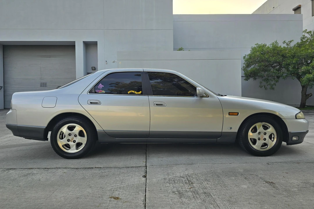 1993 Nissan R33 Skyline 9th Gen - Image 3 of 31