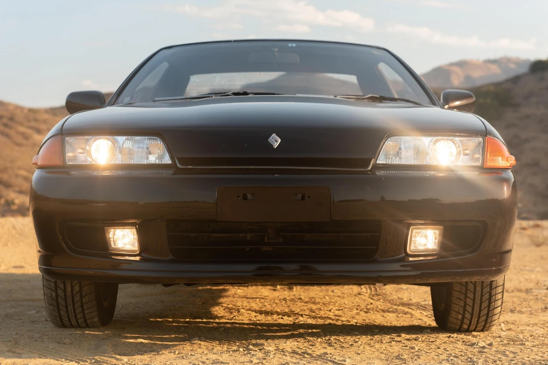 1993 Nissan R32 Skyline 8th Gen - Image 2 of 31